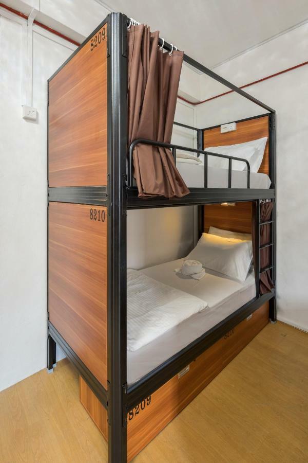 7 Wonders Hostel At Upper Dickson Singapur Exterior foto